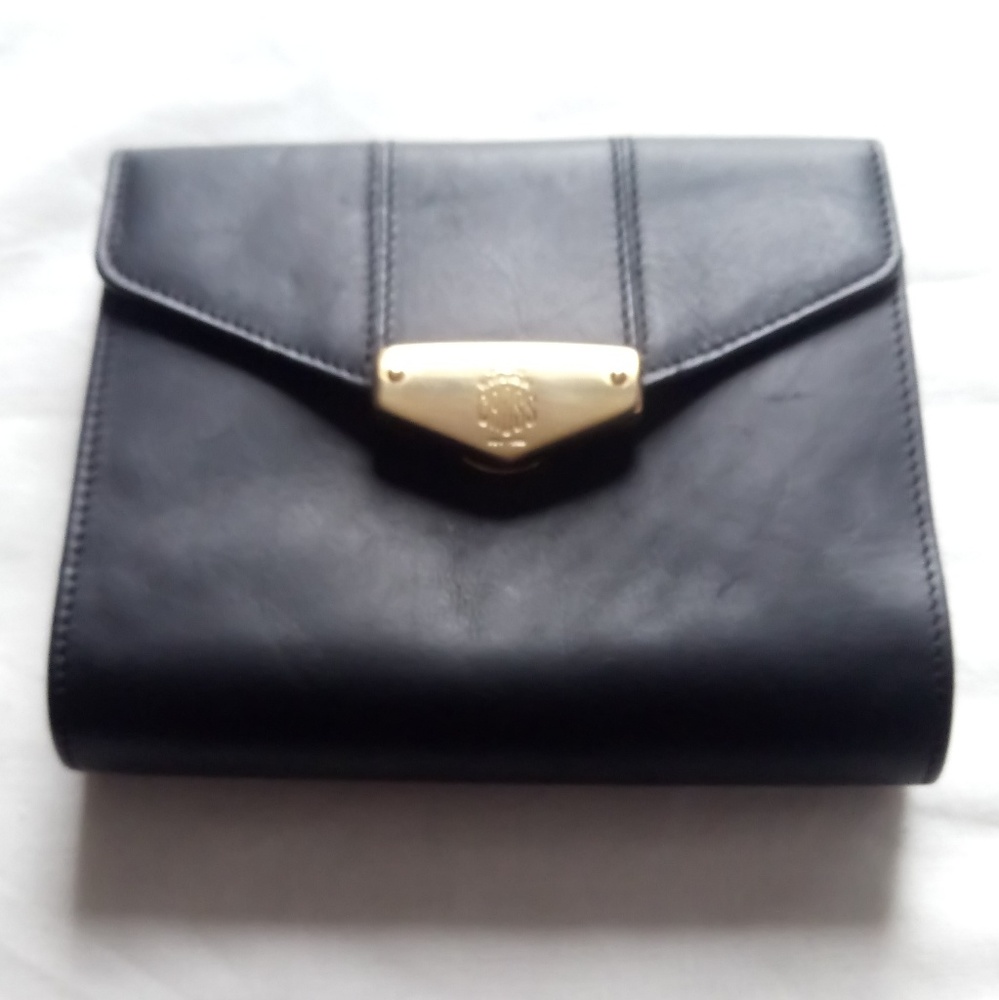 Vintage Mark Cross Crossbody Large Wallet/Bag NWOT - Picture 3 of 7